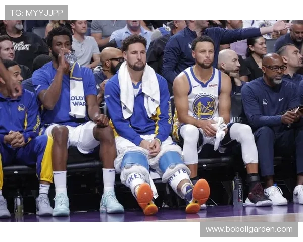 东詹里斯玛特海斯同场21分钟展现出色进攻效率与净效率表现 东詹里斯玛特海斯同场21分钟展现出色进攻效率与净效率表现